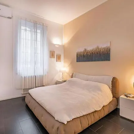 Apartment Thea Giulini - Centro & Clinica Zucchi A Due Passi *